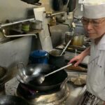 【天津飯】町中華一筋50年以上の料理長の鍋振り　Tenshinhan (Crab Omelette on Rice), Tokyo Japan　텐신항　天津饭 (蟹肉蛋盖浇饭)
