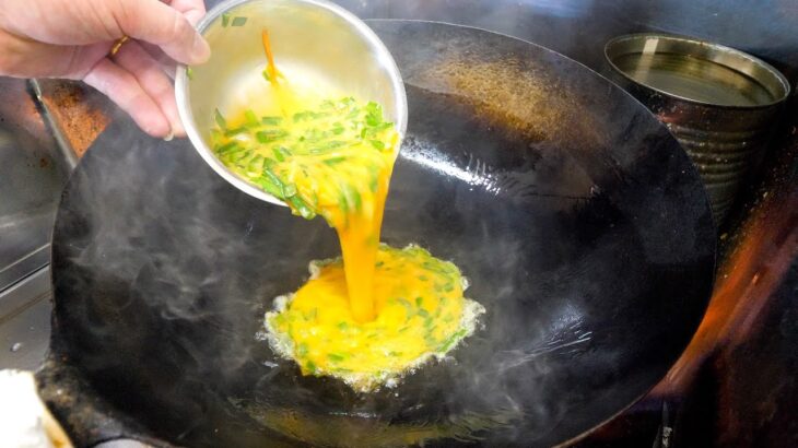 大盛り炒飯！神コスパ町中華の７３０円サービス定食丨Egg Fried Rice-Wok Skills In Japan