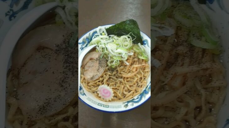 東京・瑞穂町【中華そば＆焼ぎょうざ】｜【Chinese Noodles & Grilled Gyoza】 in Tokyo, Japan #Shorts